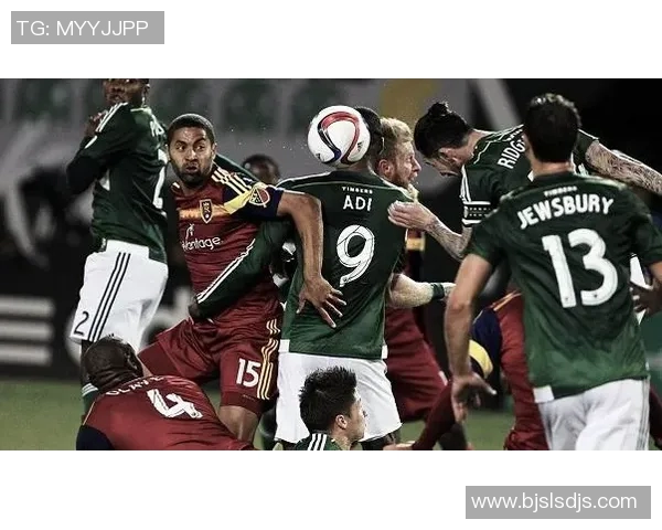 美职足球积分榜最新动态分析与球队表现评估